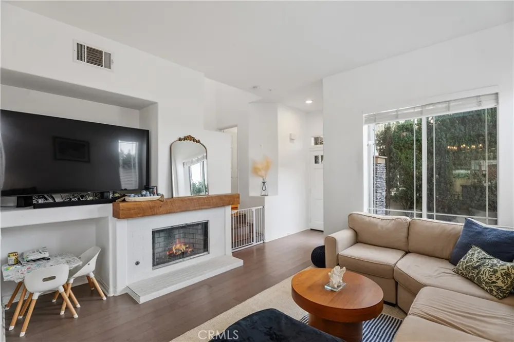 2936 Claremore Lane Los Alamitos, CA 90720
