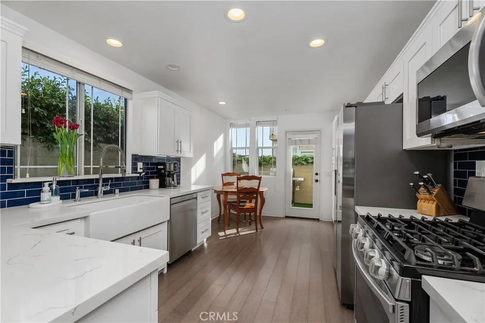 2936 Claremore Lane Los Alamitos, CA 90720
