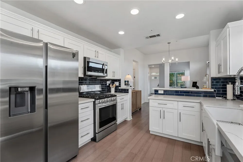 2936 Claremore Lane Los Alamitos, CA 90720