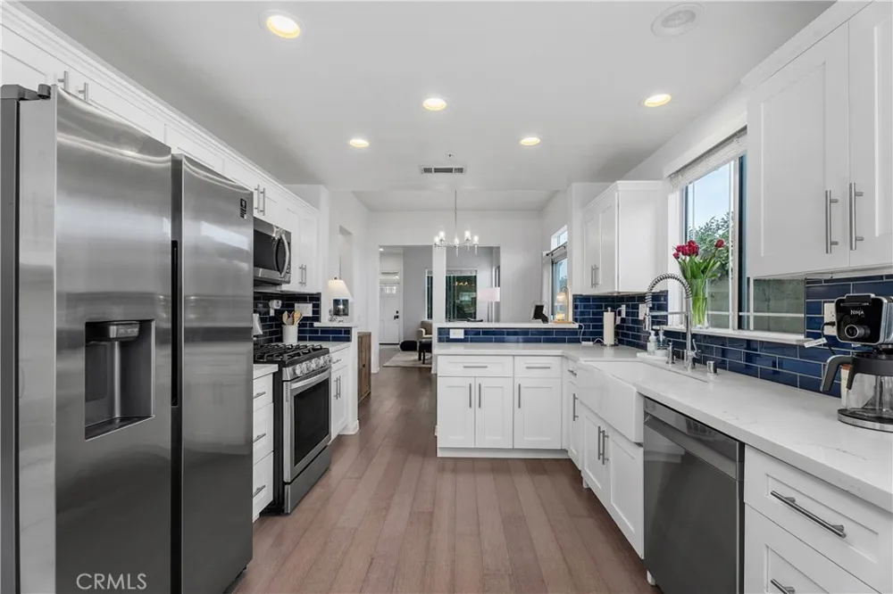 2936 Claremore Lane Los Alamitos, CA 90720