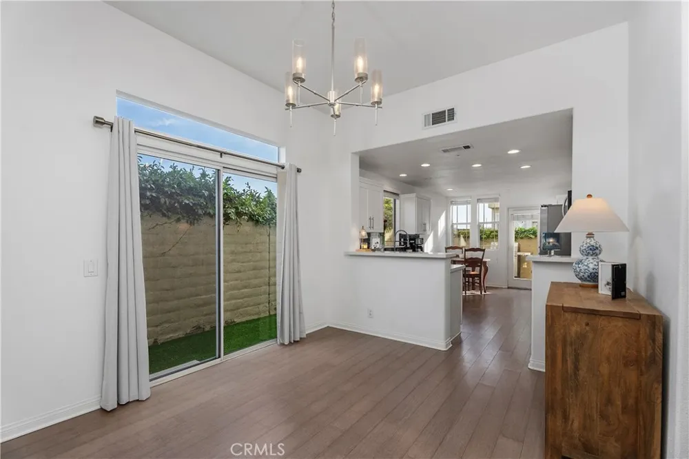 2936 Claremore Lane Los Alamitos, CA 90720