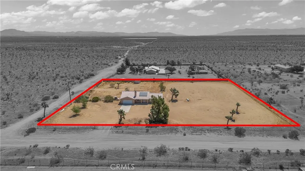 13473 Rochester Phelan, CA 92371