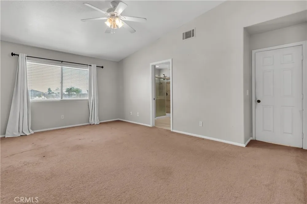 13473 Rochester Phelan, CA 92371