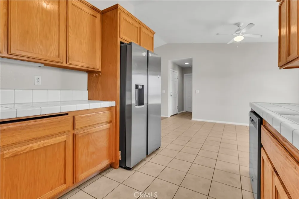 13473 Rochester Phelan, CA 92371