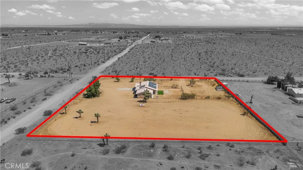 13473 Rochester Phelan, CA 92371