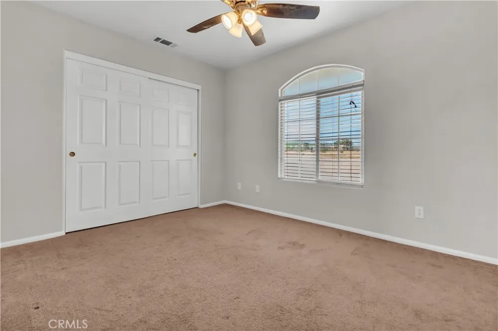 13473 Rochester Phelan, CA 92371