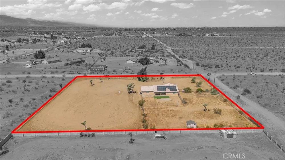 13473 Rochester Phelan, CA 92371