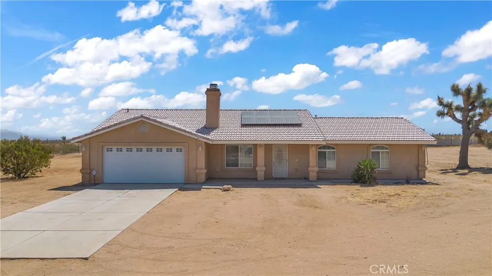 13473 Rochester Phelan, CA 92371