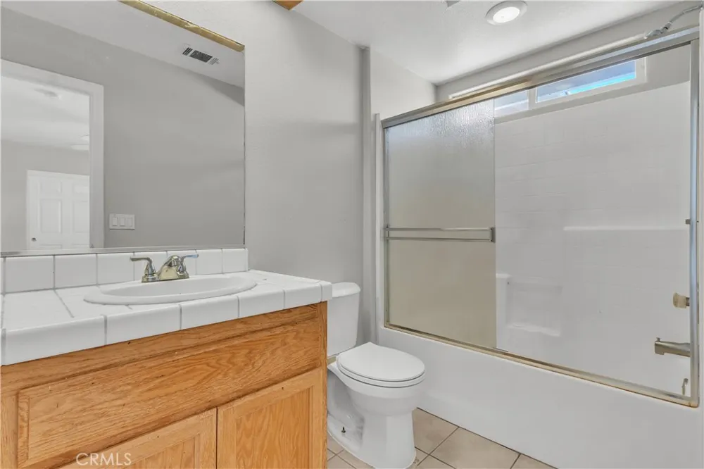 13473 Rochester Phelan, CA 92371