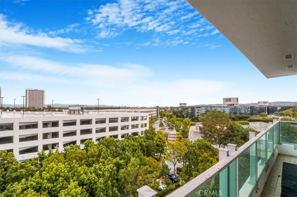 3141 Michelson Irvine, CA 92612