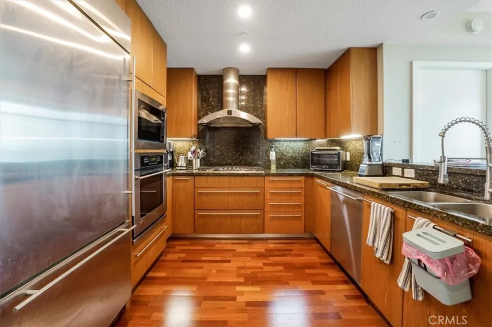 3141 Michelson Irvine, CA 92612