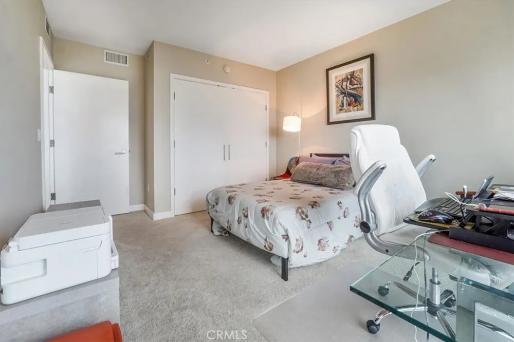 3141 Michelson Irvine, CA 92612