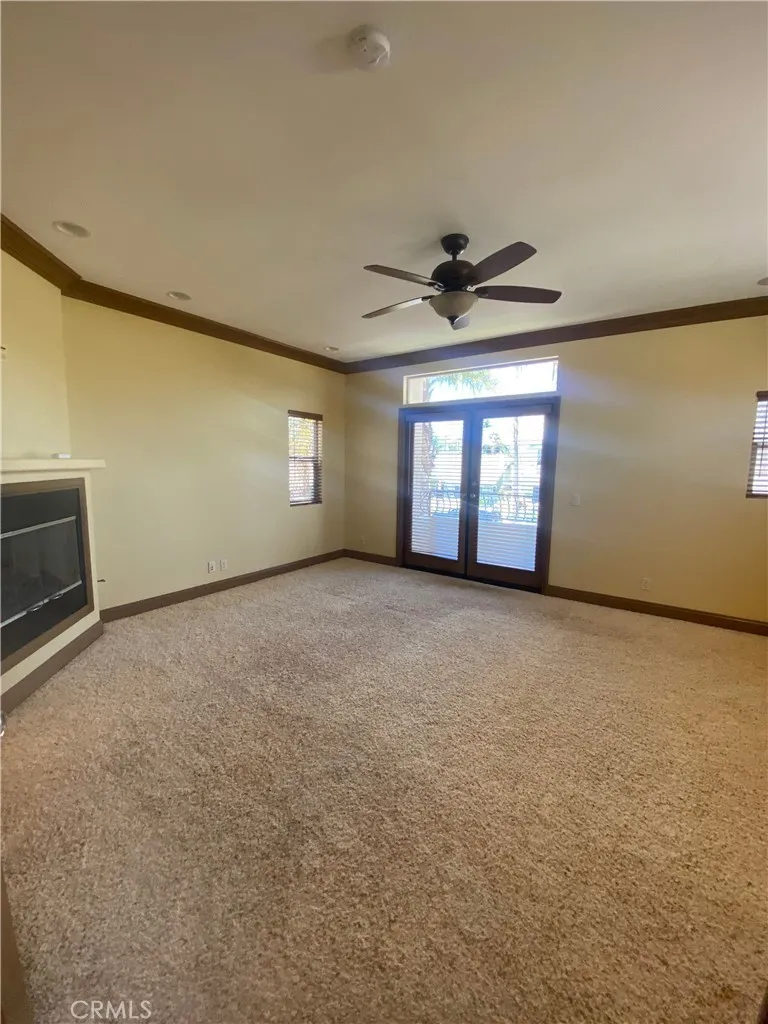 318 9th Street Huntington Beach, CA 92648