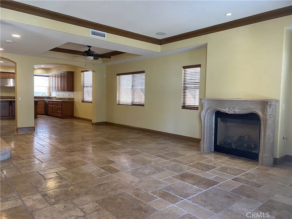 318 9th Street Huntington Beach, CA 92648