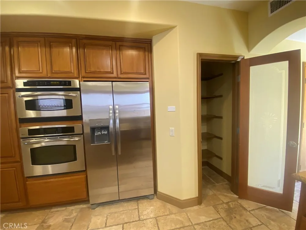 318 9th Street Huntington Beach, CA 92648