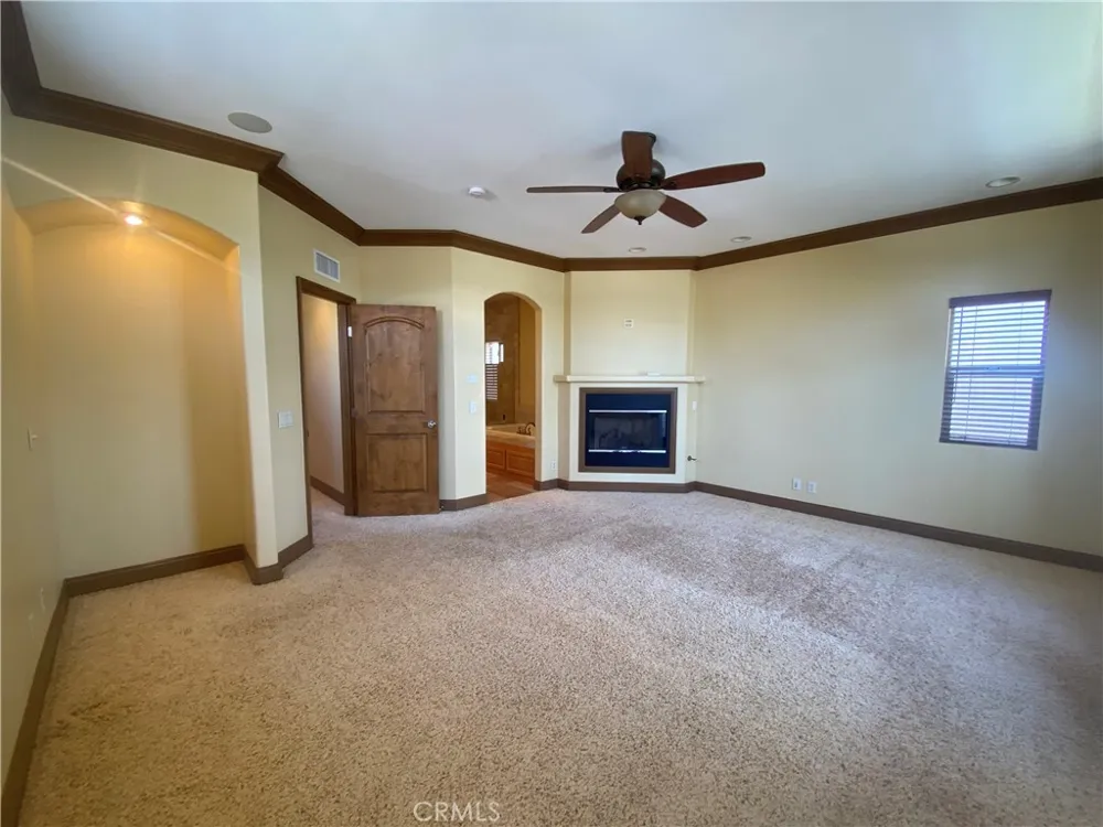 318 9th Street Huntington Beach, CA 92648