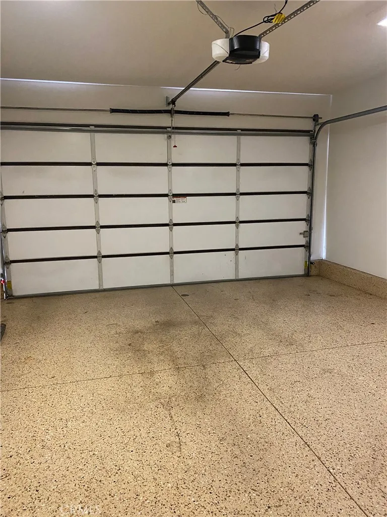 318 9th Street Huntington Beach, CA 92648