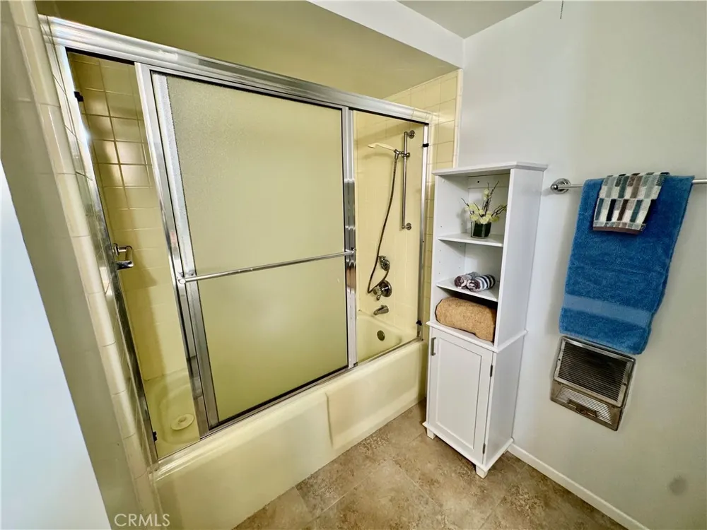 18 Via Castilla #C Laguna Woods, CA 92637