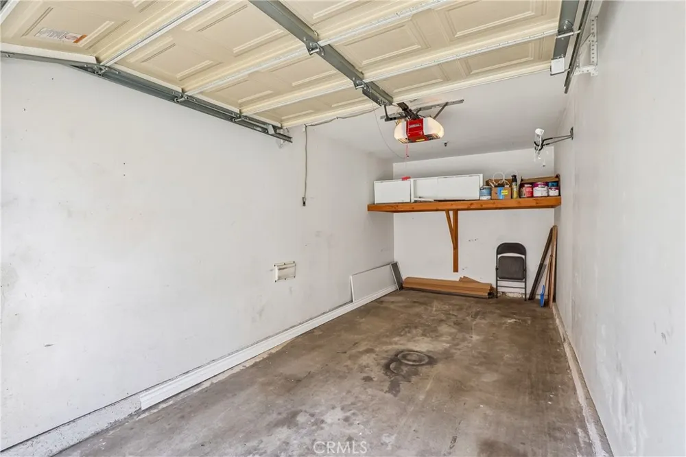 409 Utica #A11 Huntington Beach, CA 92648