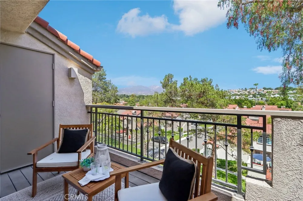 21954 Barbados Mission Viejo, CA 92692