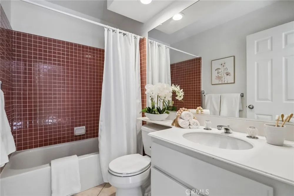 21954 Barbados Mission Viejo, CA 92692