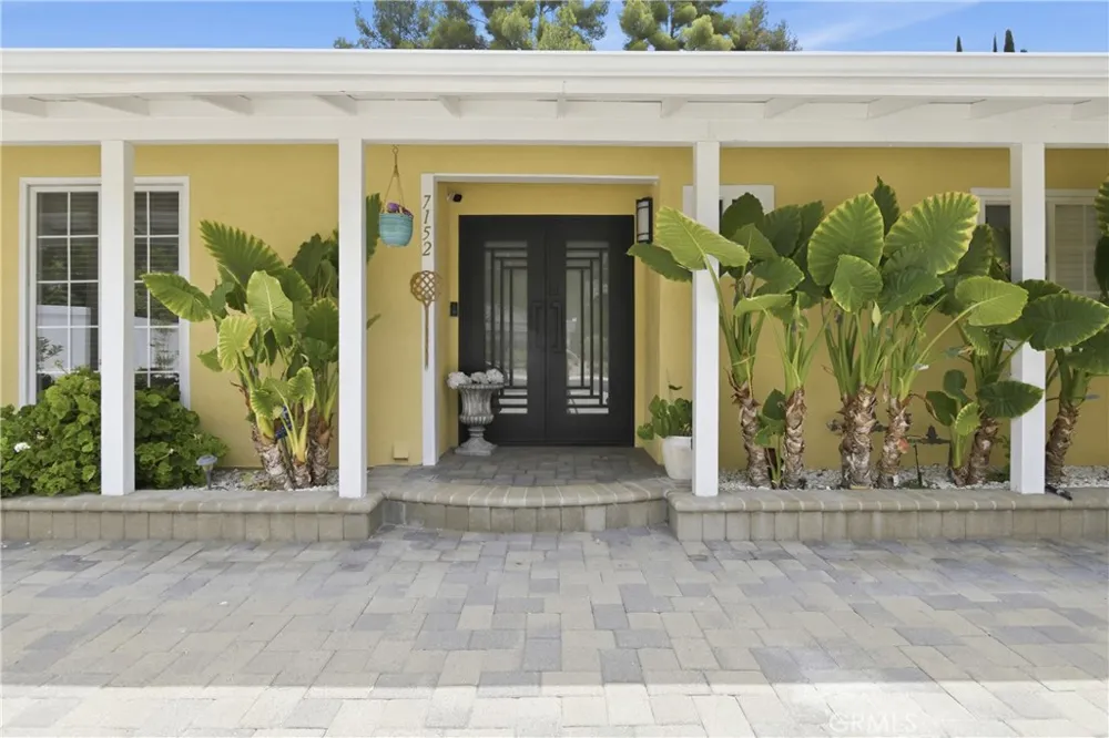 7152 Pomelo West Hills, CA 91307