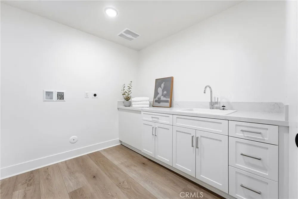 24722 Del Prado #304 Dana Point, CA 92629