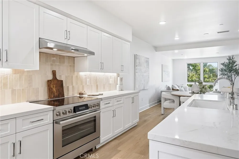 24722 Del Prado #304 Dana Point, CA 92629