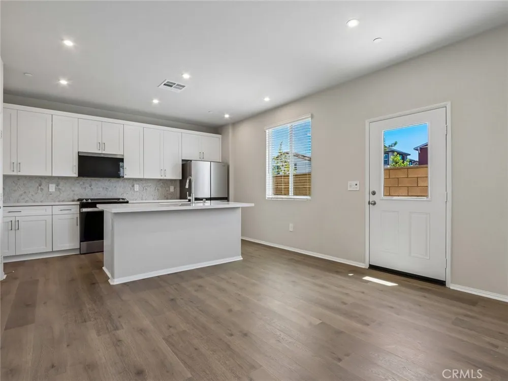28309 Via Reserva Temecula, CA 92591