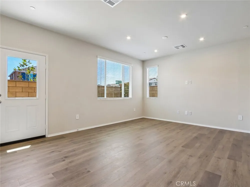 28309 Via Reserva Temecula, CA 92591