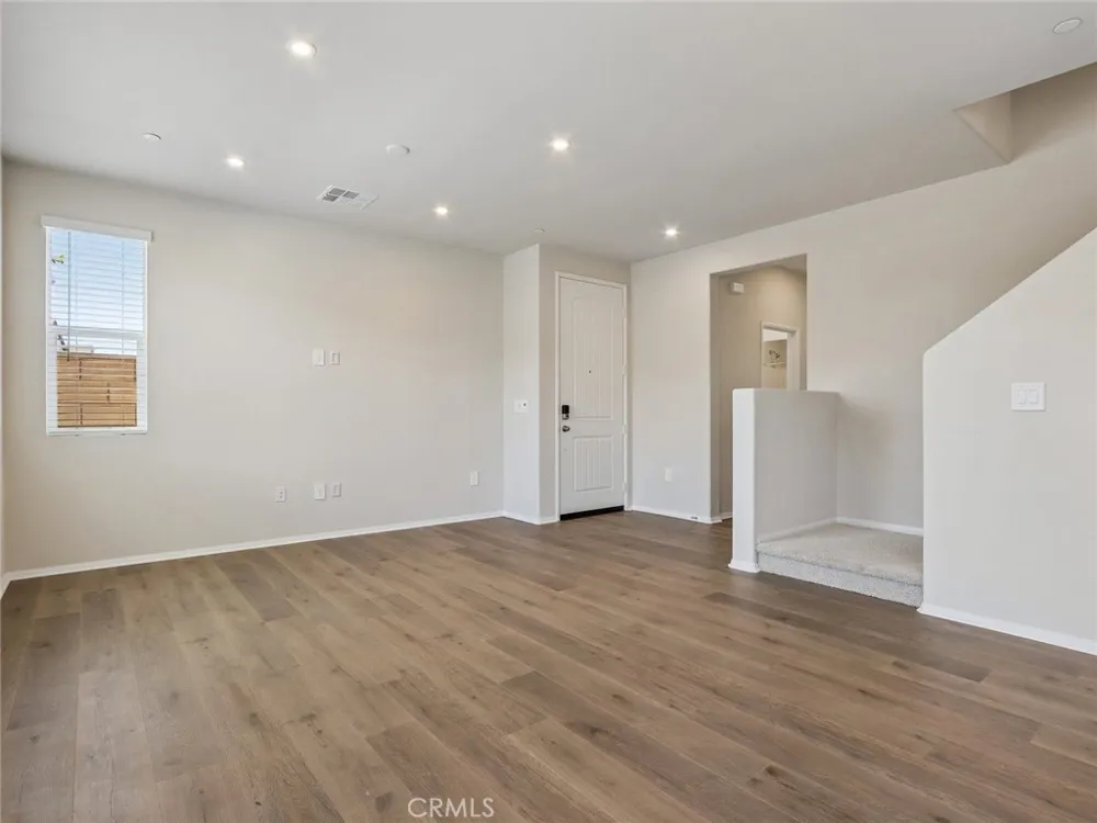 28309 Via Reserva Temecula, CA 92591