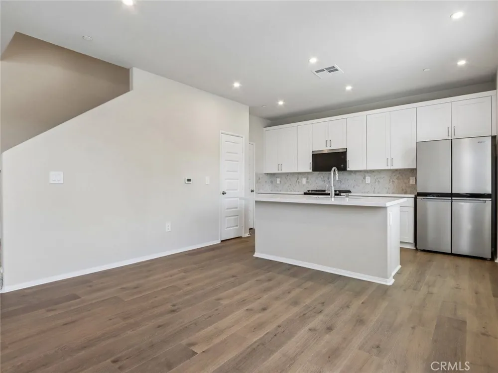 28309 Via Reserva Temecula, CA 92591