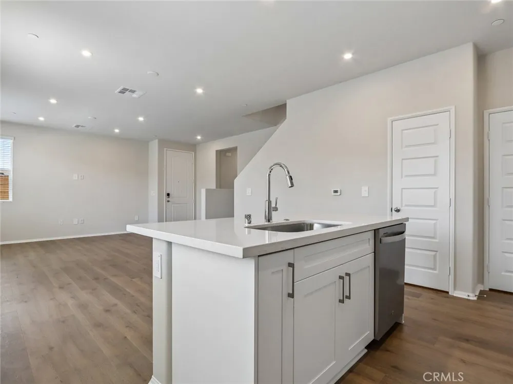 28309 Via Reserva Temecula, CA 92591