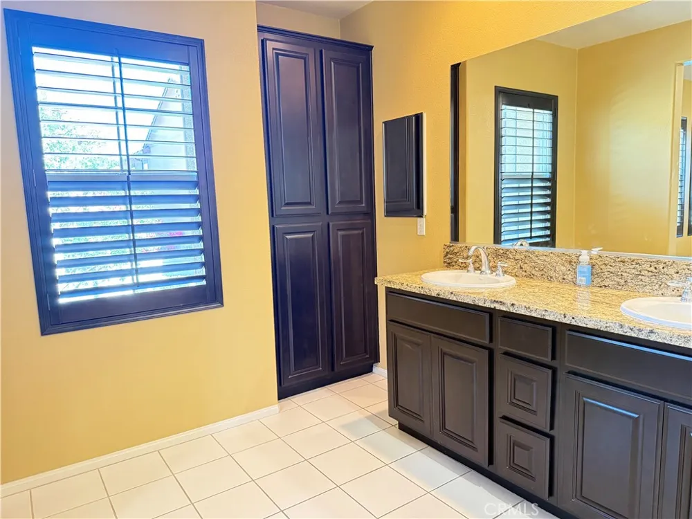 10510 Maple Santa Fe Springs, CA 90670