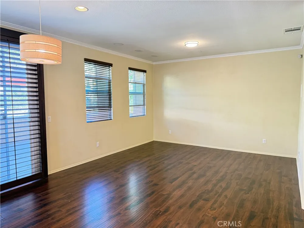 10510 Maple Santa Fe Springs, CA 90670