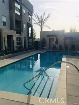 2208 Synergy Irvine, CA 92614