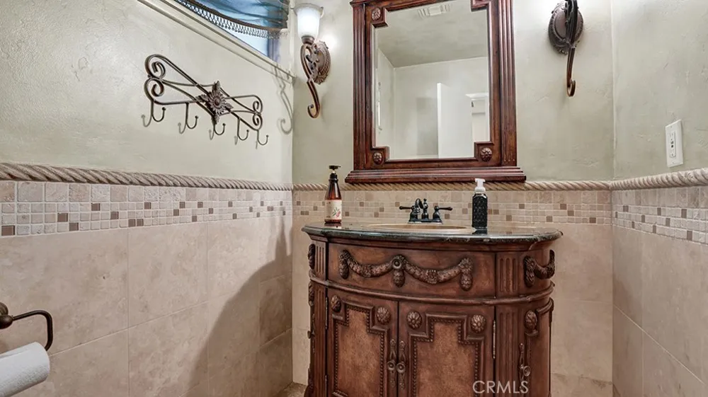 5062 Berkeley Westminster, CA 92683