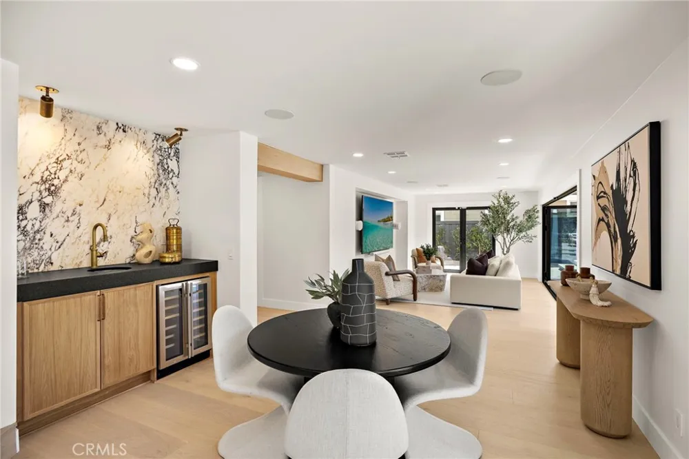 1700 Port Ashley Newport Beach, CA 92660