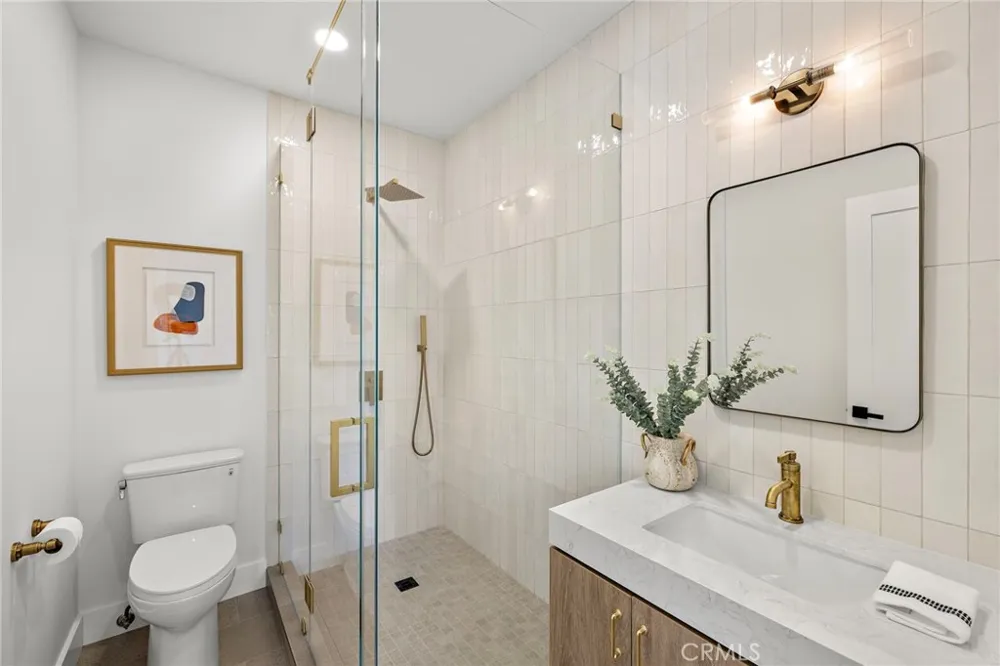 1700 Port Ashley Newport Beach, CA 92660