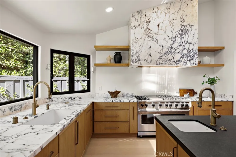 1700 Port Ashley Newport Beach, CA 92660