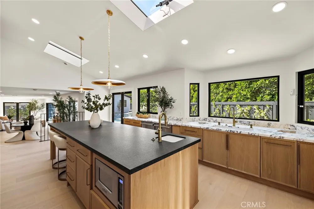 1700 Port Ashley Newport Beach, CA 92660