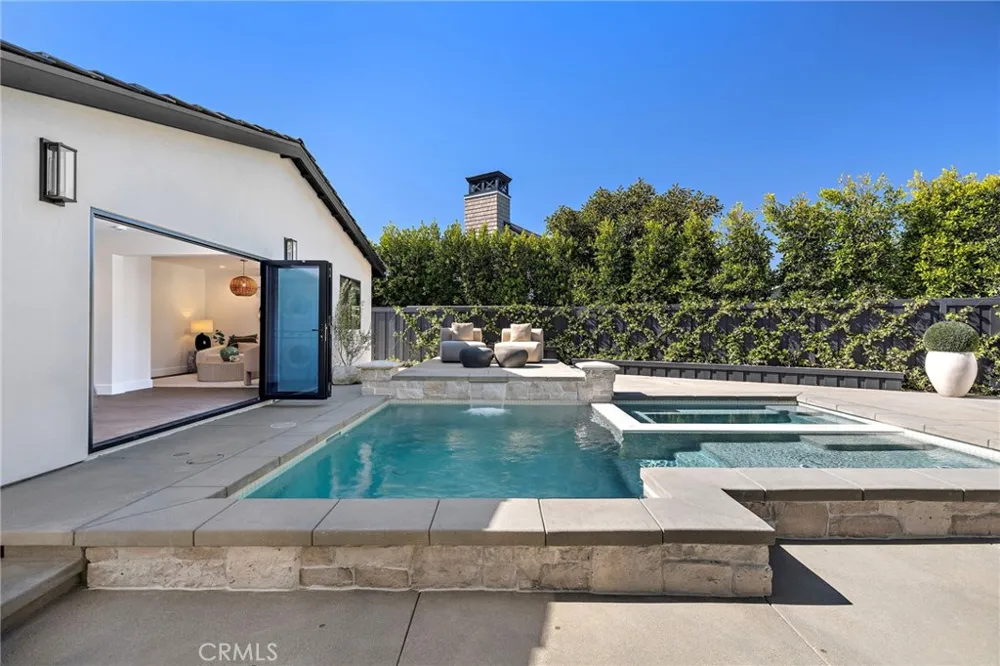 1700 Port Ashley Newport Beach, CA 92660