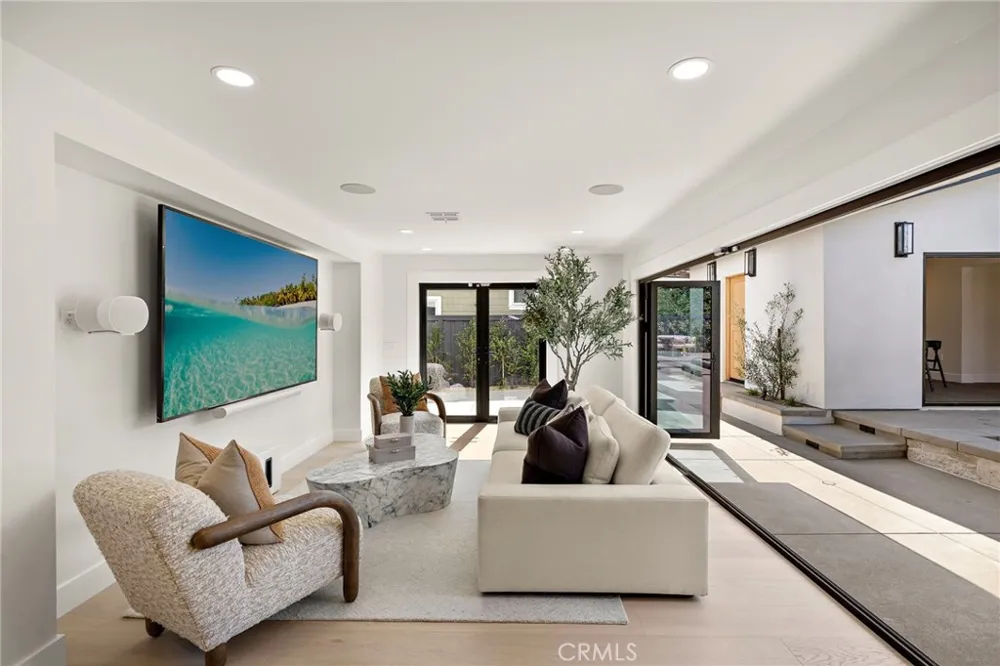 1700 Port Ashley Newport Beach, CA 92660