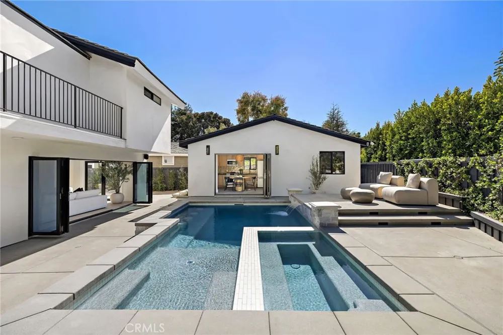 1700 Port Ashley Newport Beach, CA 92660