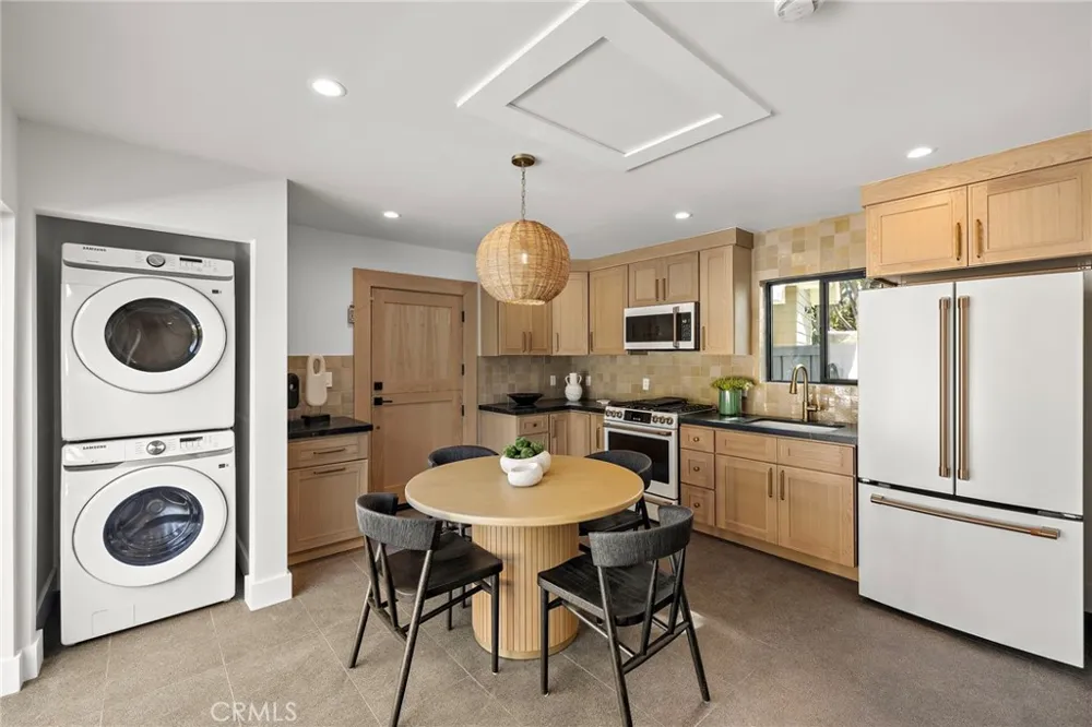 1700 Port Ashley Newport Beach, CA 92660