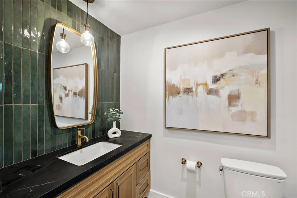 1700 Port Ashley Newport Beach, CA 92660