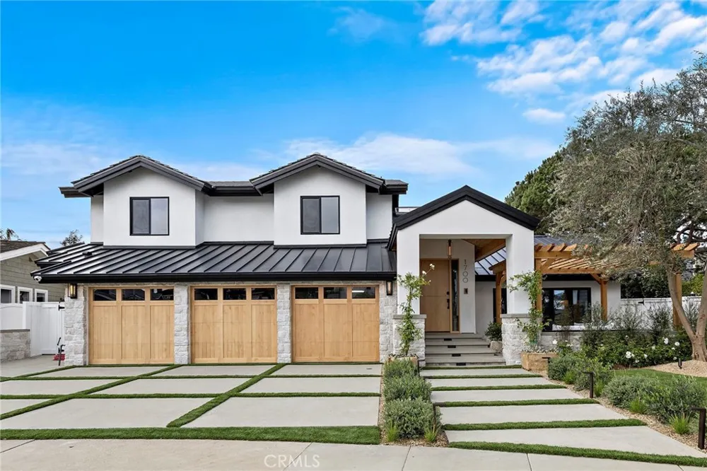 1700 Port Ashley Newport Beach, CA 92660