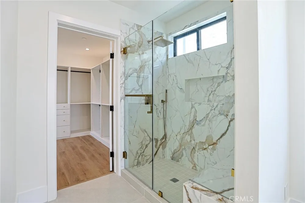 109 9th Huntington Beach, CA 92648