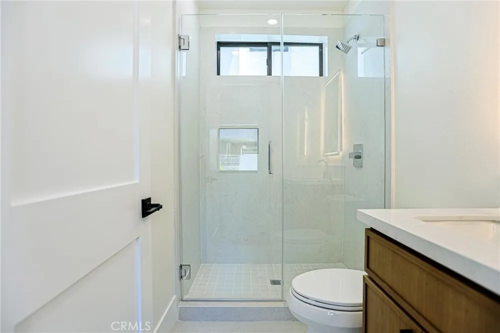 109 9th Huntington Beach, CA 92648