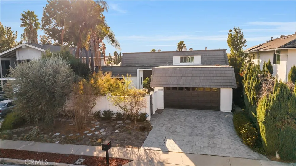 25266 Pacifica Mission Viejo, CA 92691